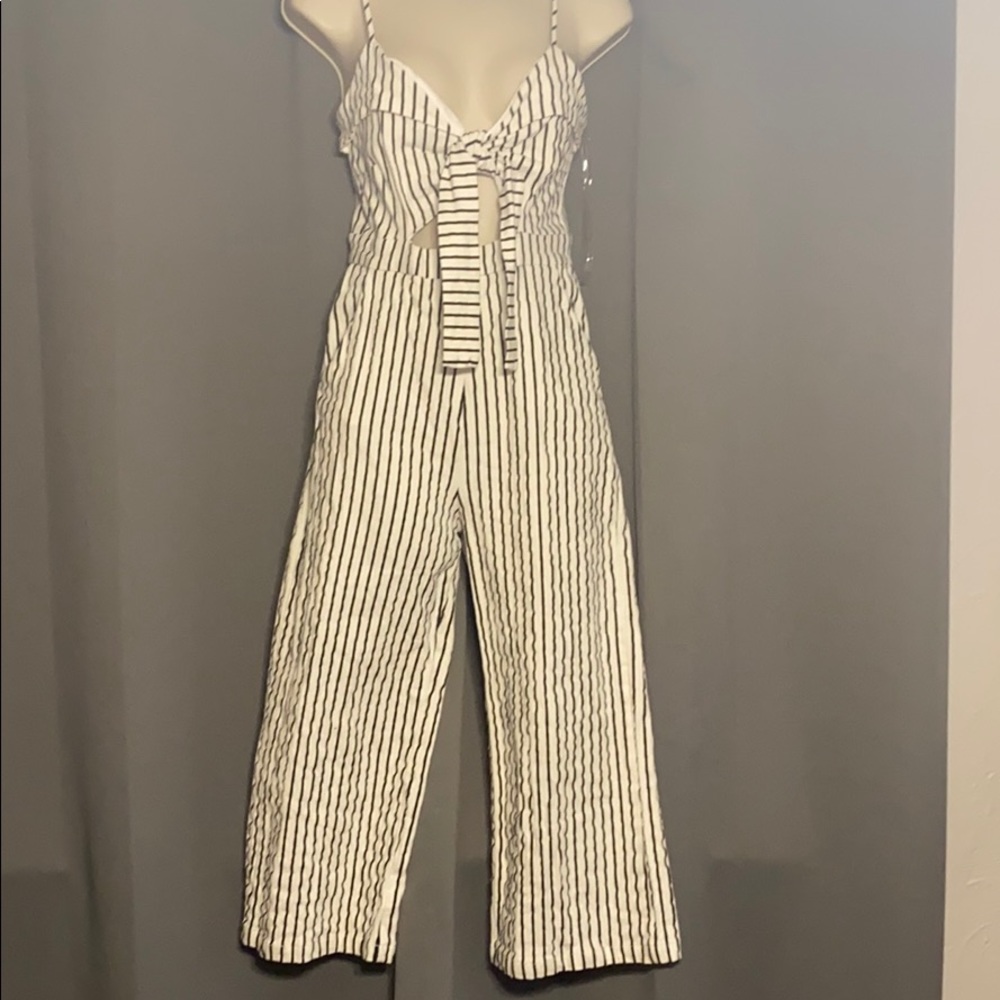 Tie front jumper
